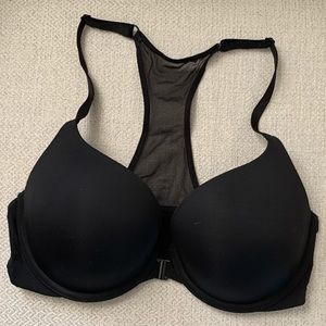 Victoria’s Secret 34D front closure push up bra